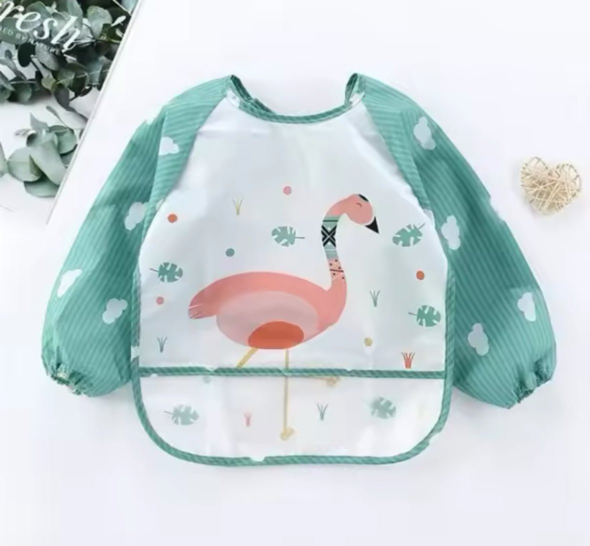 Babero tipo delantal manga larga - cisne rosa - MINI MUNDO