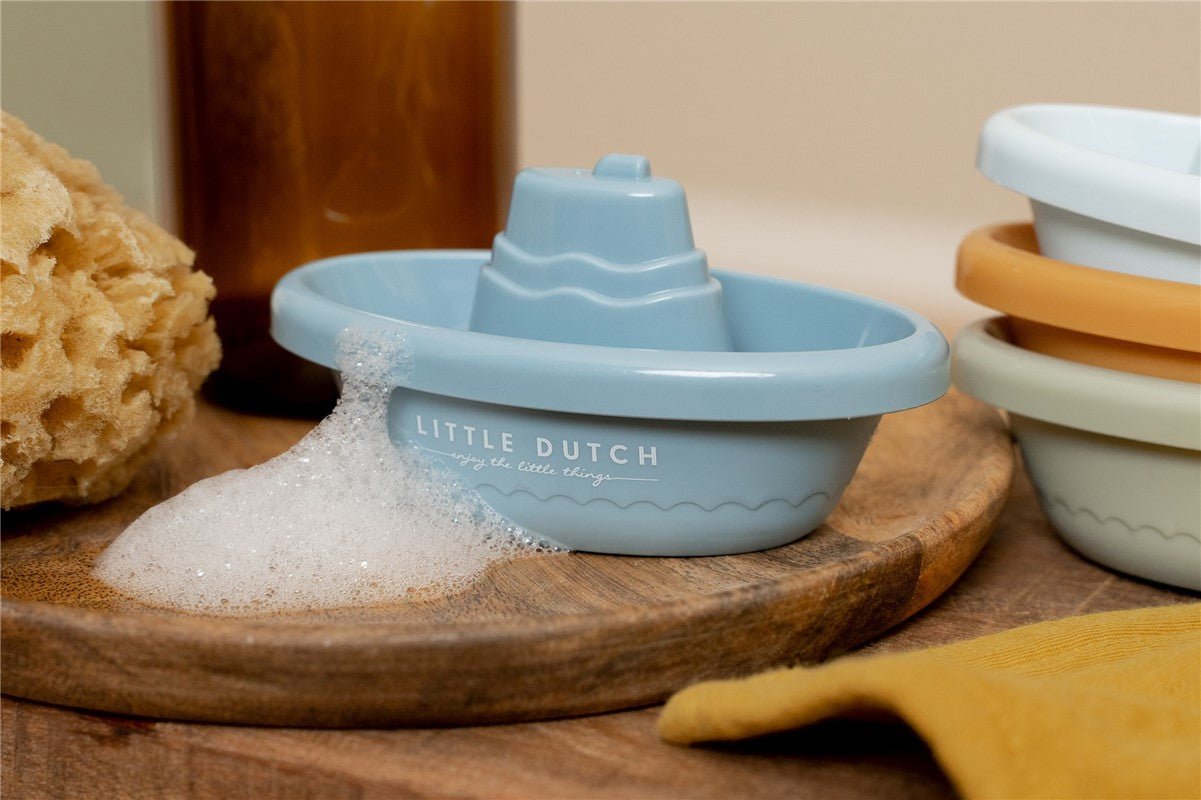 BARCOS AZULES PARA EL BAÑO LITTLE DUTCH - MINI MUNDO