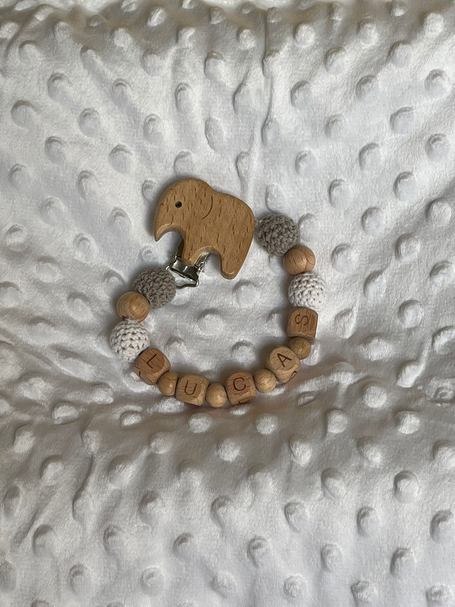 Chupetero personalizado de madera - Gris y blanco - MINI MUNDO
