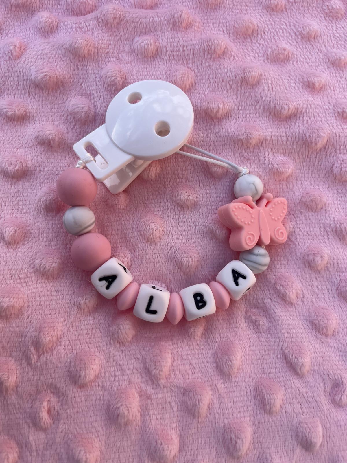 Chupetero personalizado de silicona - modelo mariposa - MINI MUNDO