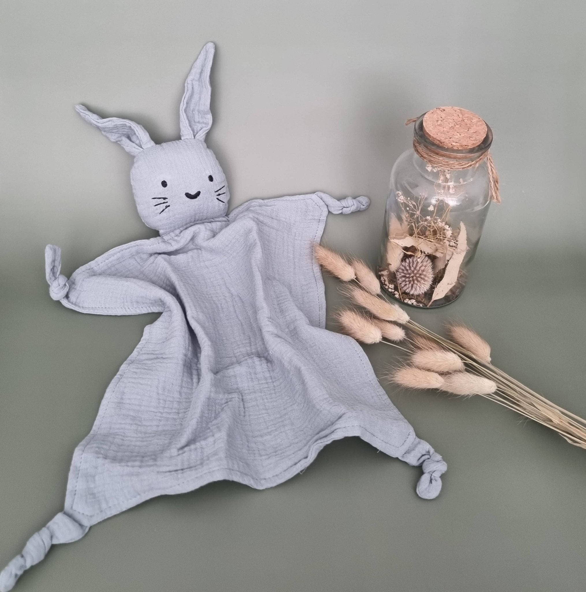 Doudou conejo - MINI MUNDO