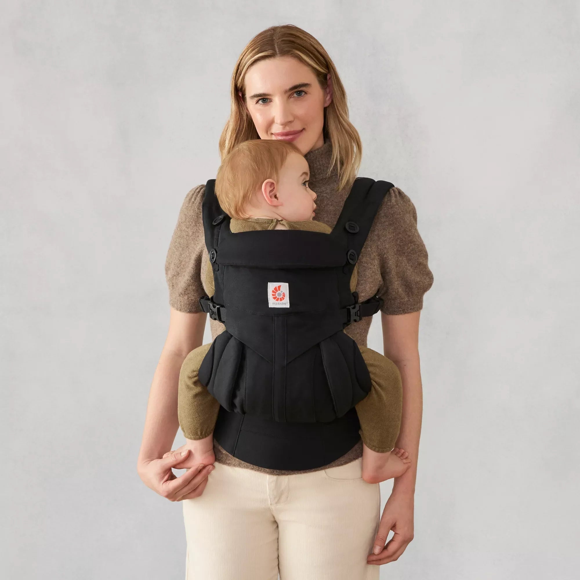 Mochila portabebés Ergobaby Omni Classic Cotton Pure Black - MINI MUNDO