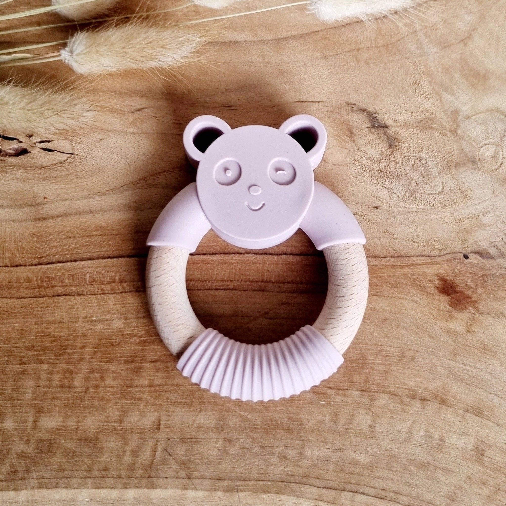 Mordedor silicona madera - oso panda rosa claro - MINI MUNDO